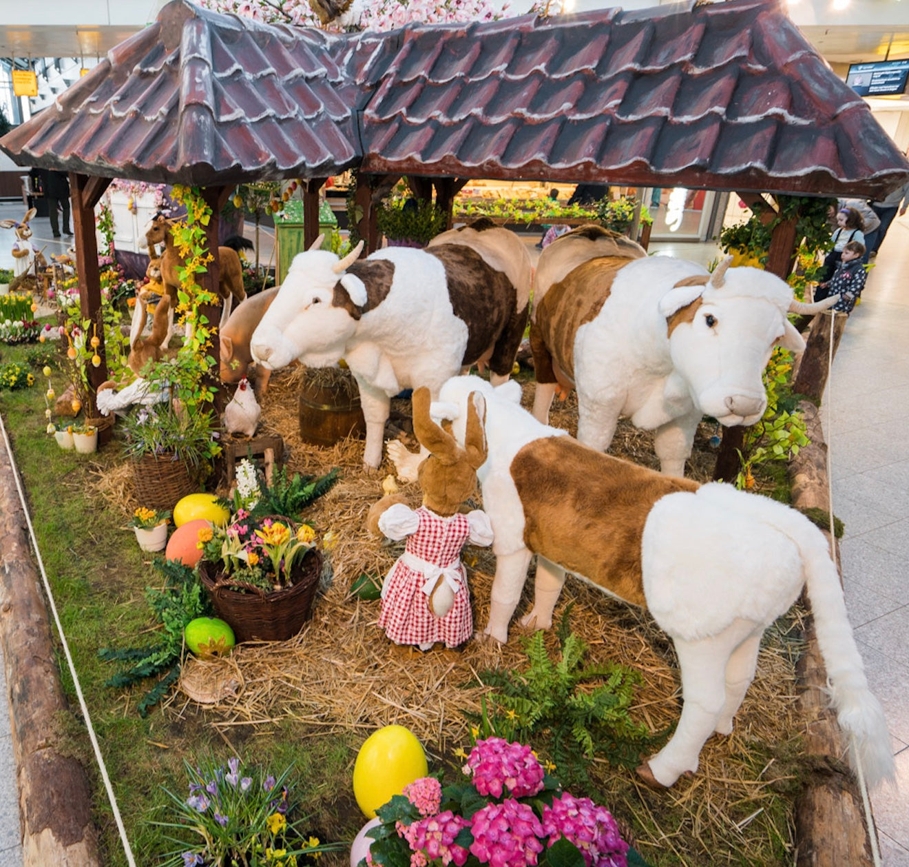 Ostern auf dem Bauernhof - Szene Kuhstall